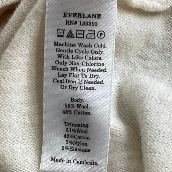 Everlane Women's Cream Wool Stretch Short Sleeve V Neck Polo Shirt Top Size XXS - Picture 4 of 4